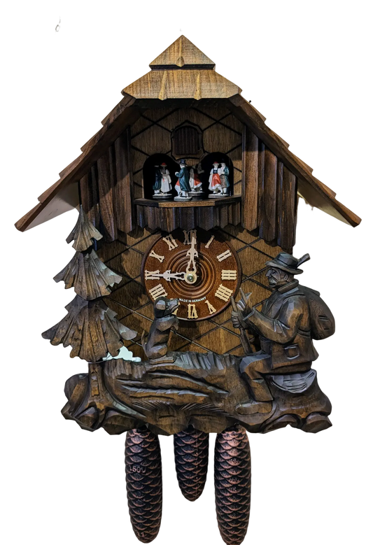 8 day cuckoo clock /forester/dog carved Montag Steins & Clocks