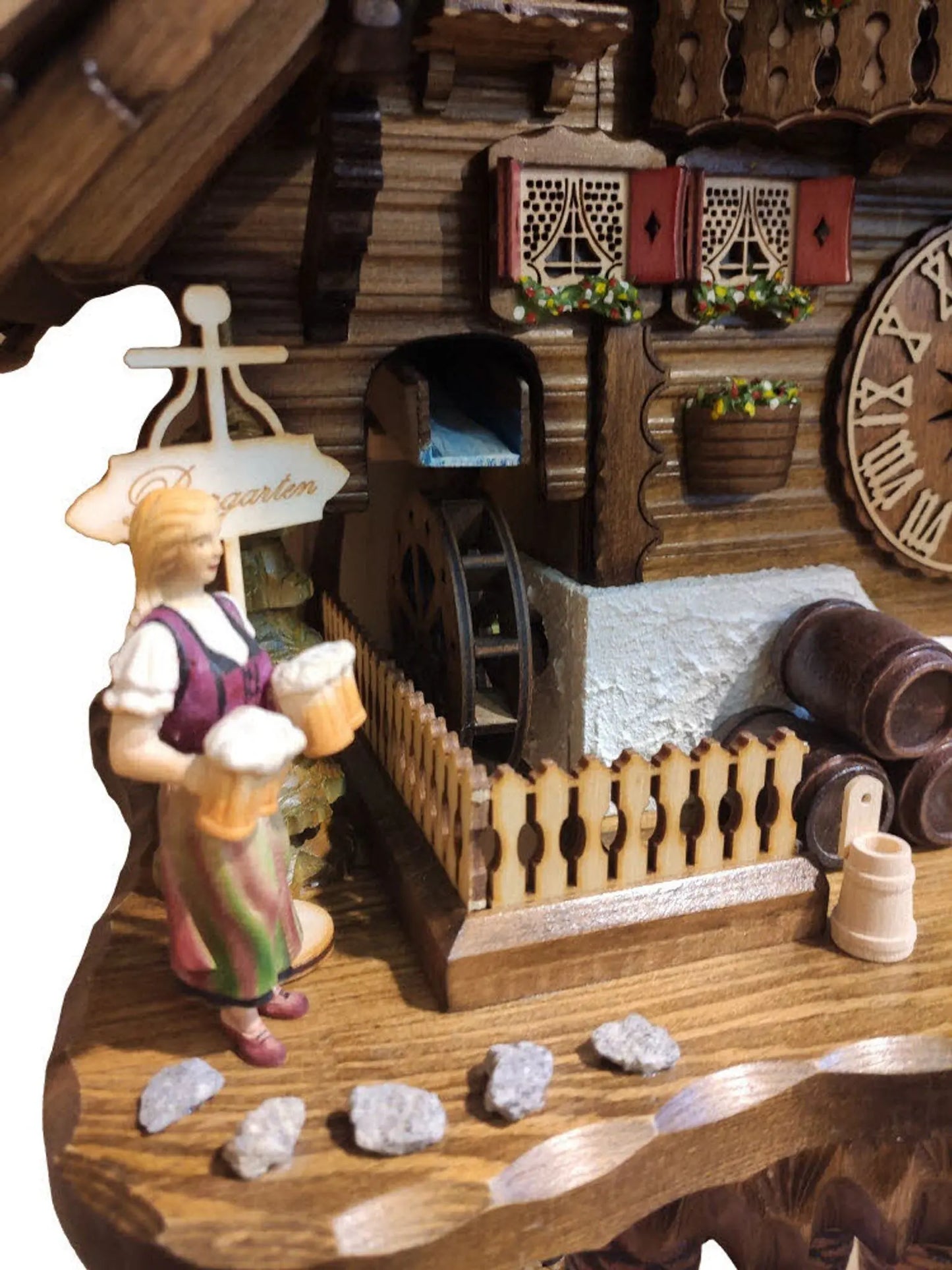 Beer drinker in a beer garden 8 days Cuckoo clock with music Hekas