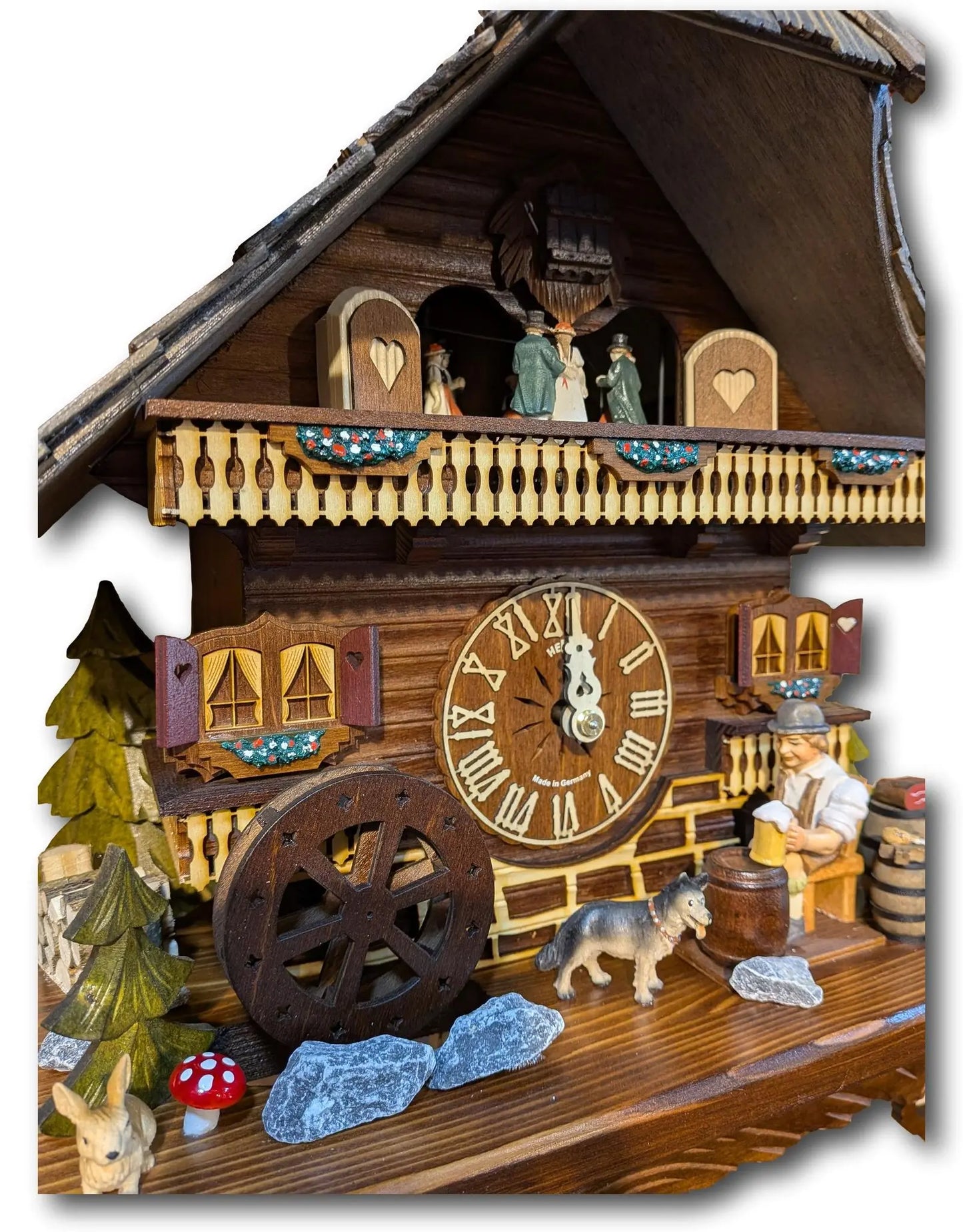 Black Forest Cuckoo Clock – Beer Drinker – NEW 2026 Model – 8 Day Movement – Automatic Night Shut-Off – Music – Handmade in Germany – HEKAS