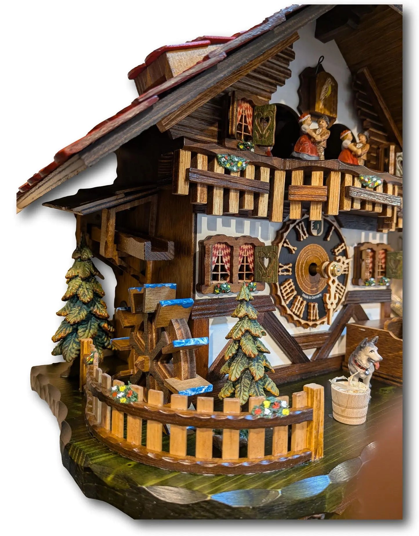 Black Forest Kissing Couple Cuckoo Clock – 1 Day Movement – Music & Moving Figures Hekas