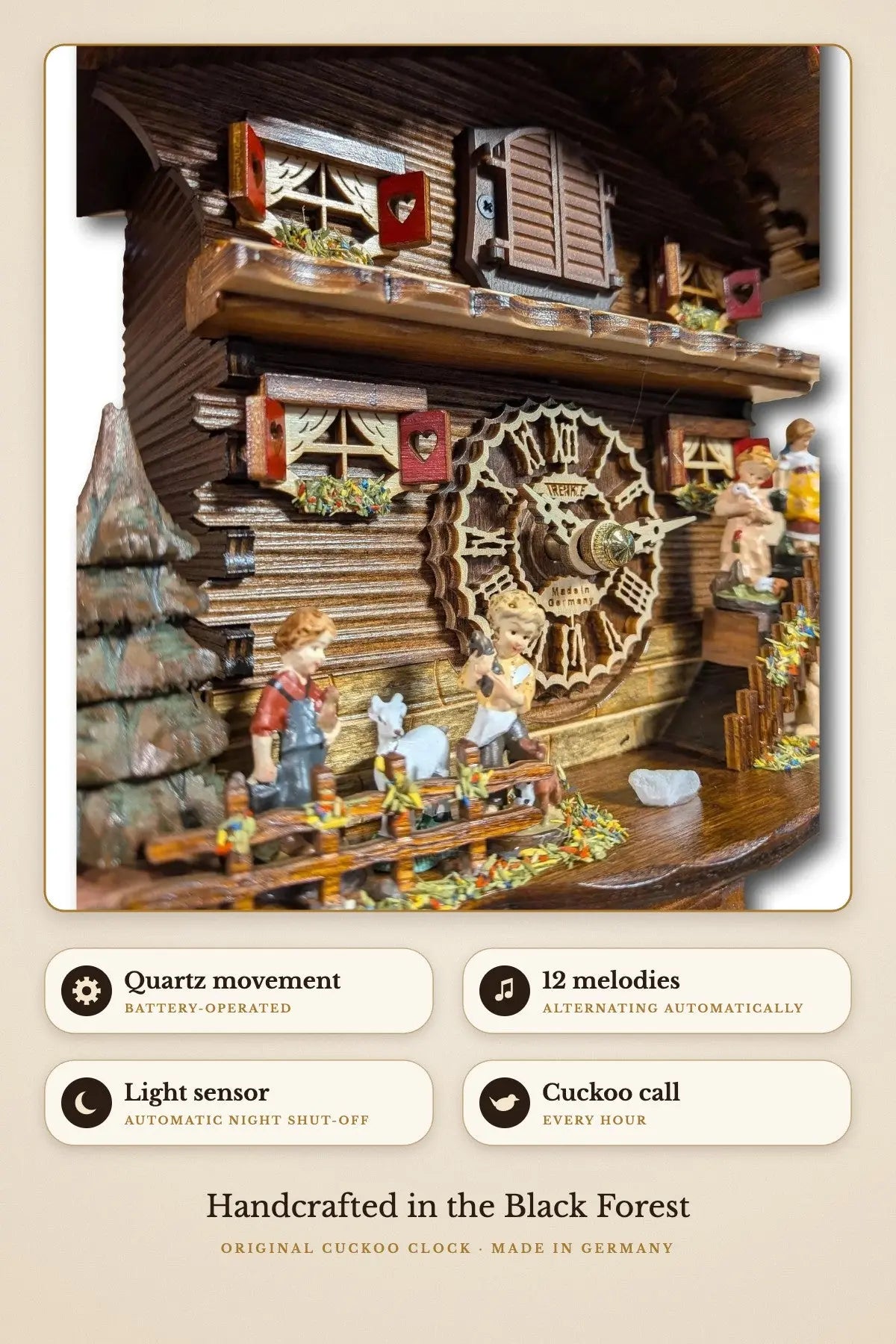 Children with deer – 12 melodies, light sensor night shut-off | Montag Steins & Clocks
