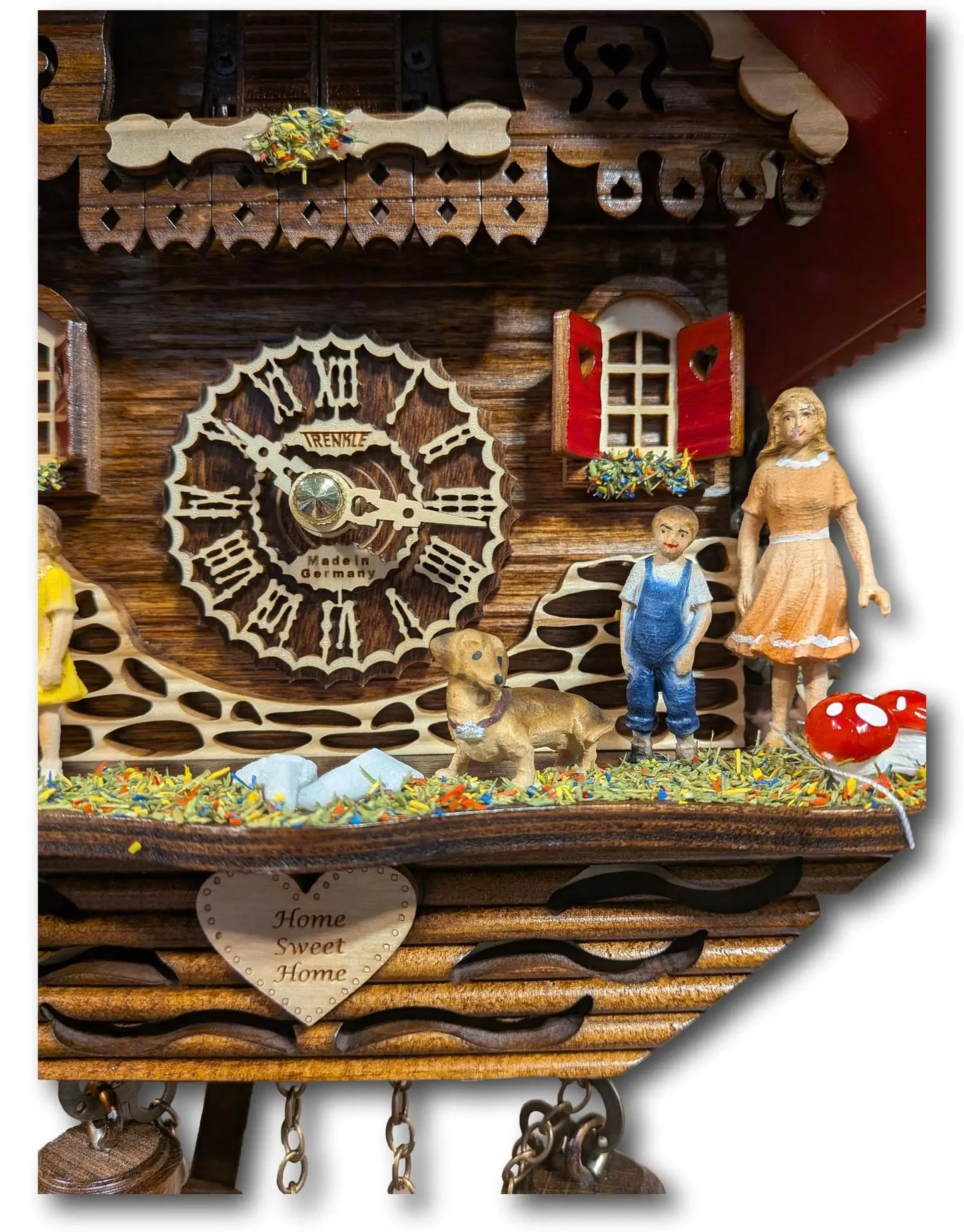 Black Forest Cuckoo Clock – Family Time Scene – Quartz Movement – Light Sensor Night Shut-Off – Trenkle Uhren – Made in Germany Trenkle