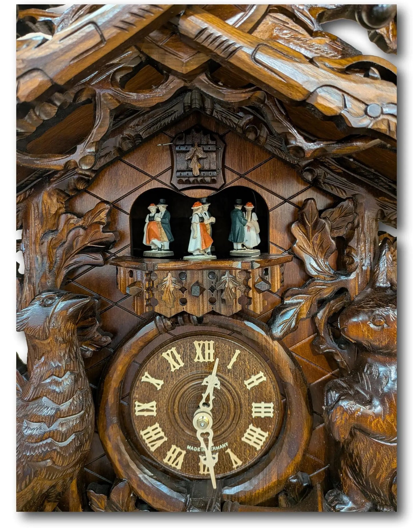 Black Forest Cuckoo Clock – Hunting Style with Deer Head – 8 Day Movement – Automatic Night Shut-Off – Handmade – 60 cm Hekas