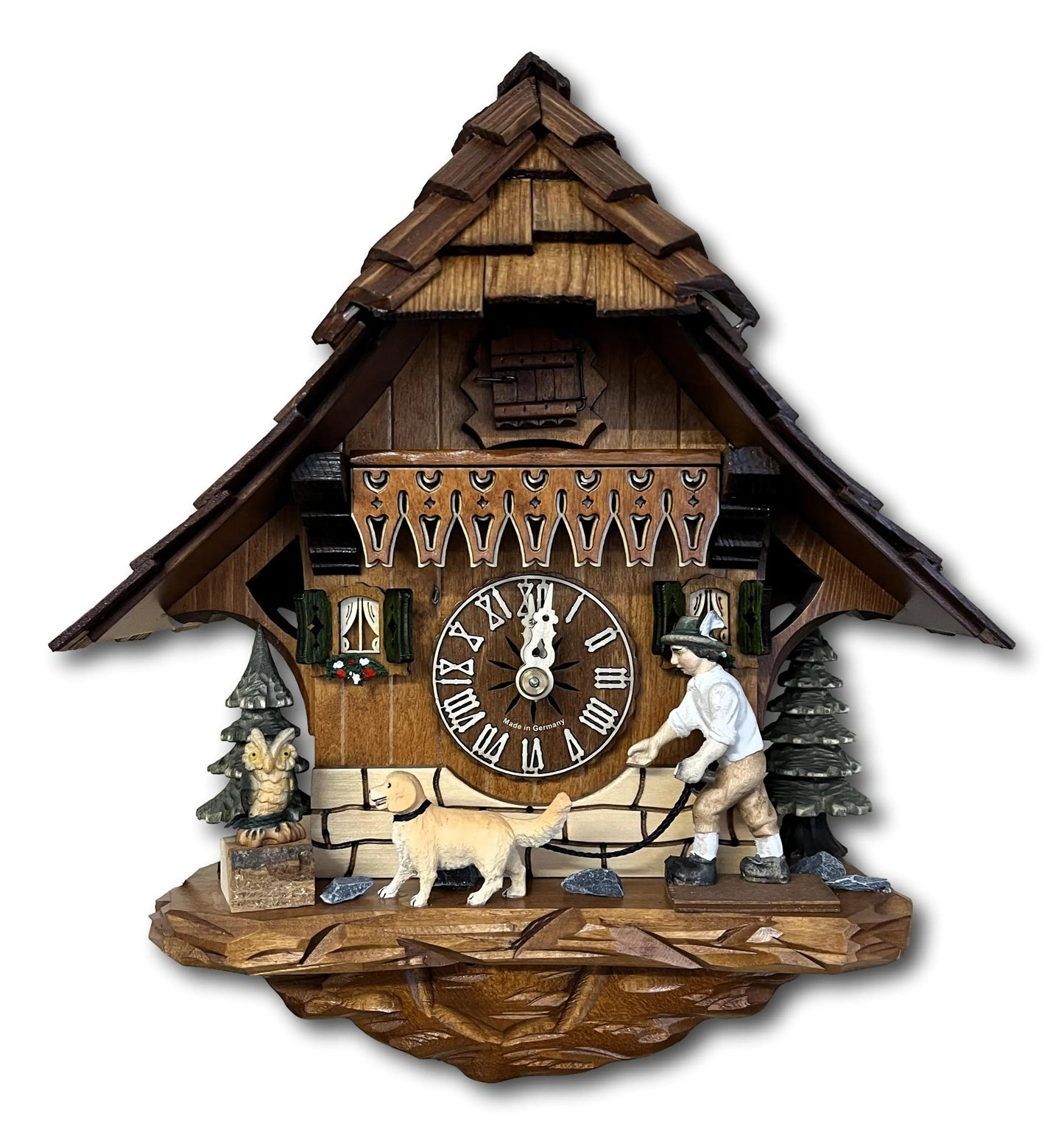 Black Forest Dog Walker Cuckoo Clock – 1 Day Movement Montag Steins & Clocks