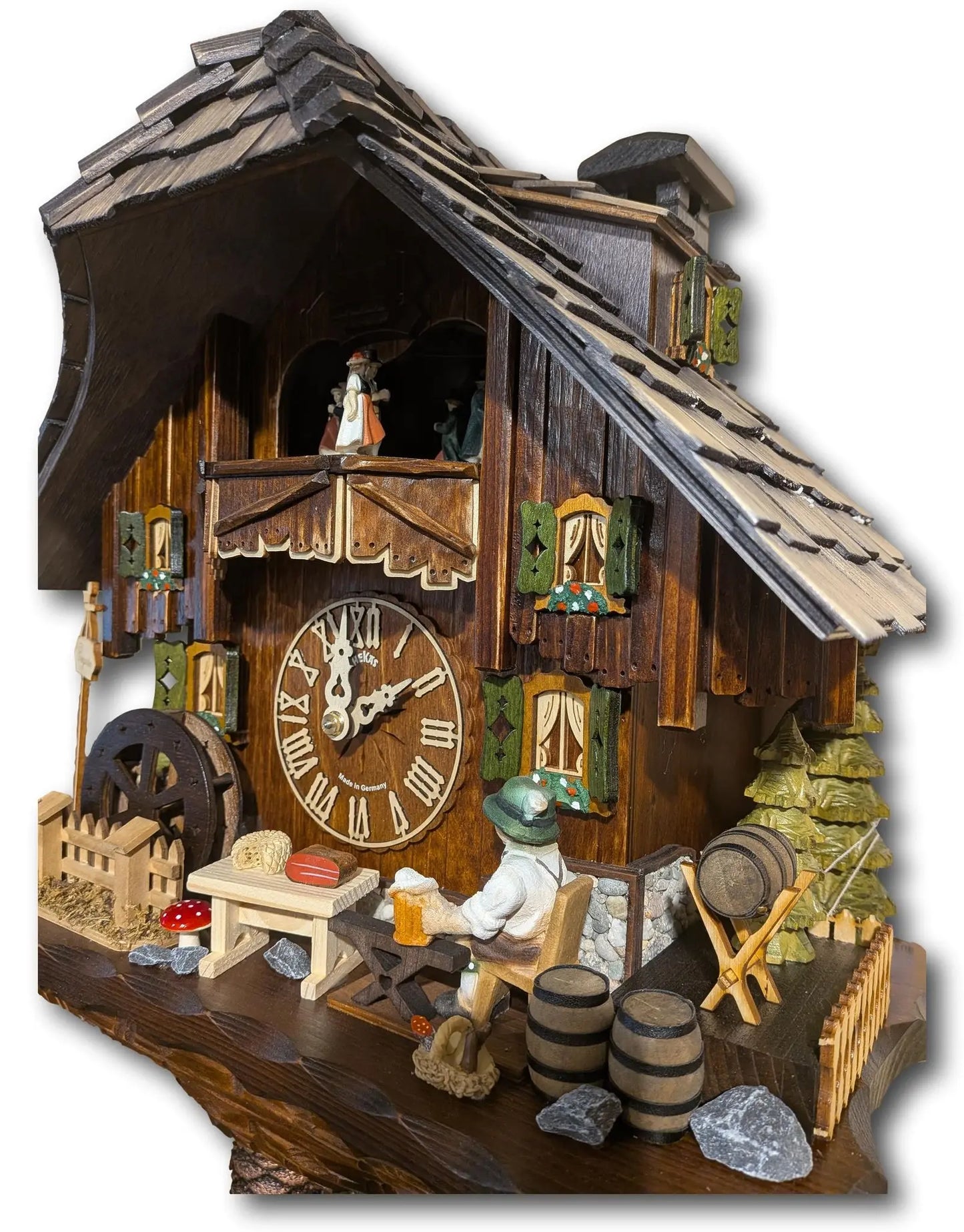 Chalet style beer drinker 8 days cuckoo clock with music