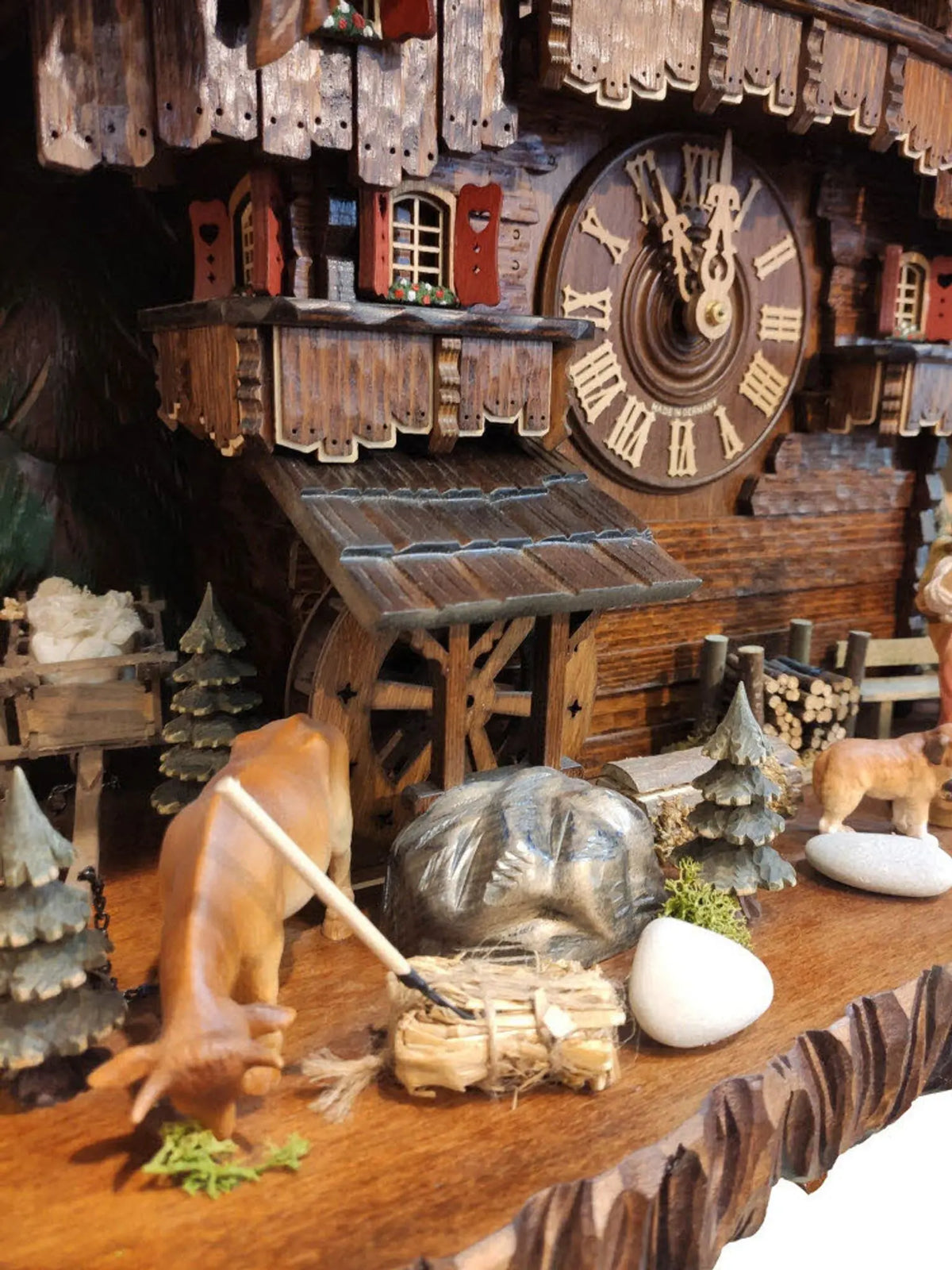 Clock of the year 2020 Almabtrieb 8 days cuckoo clock Hekas