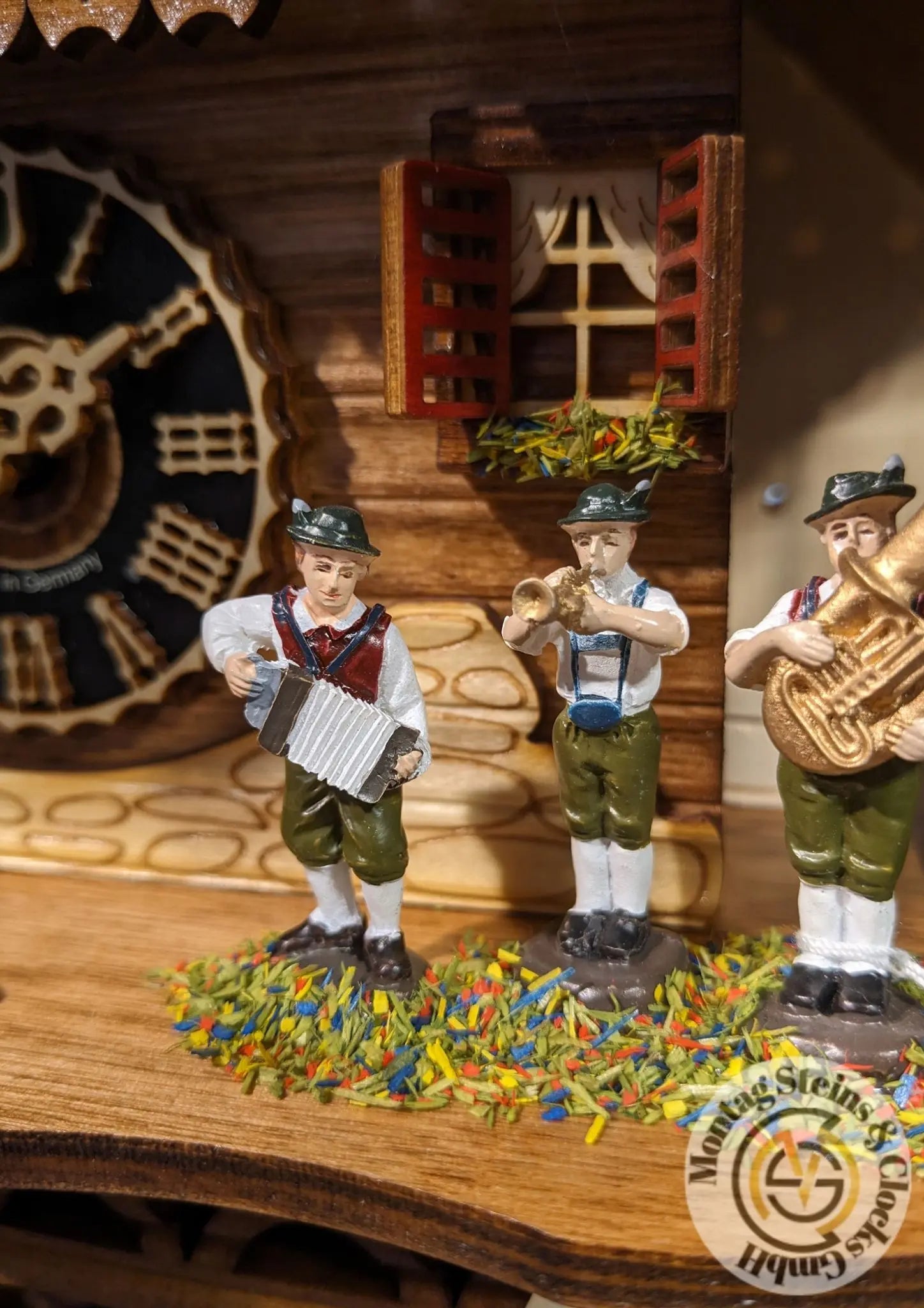 Musician 1 day cuckoo clock Hoenes