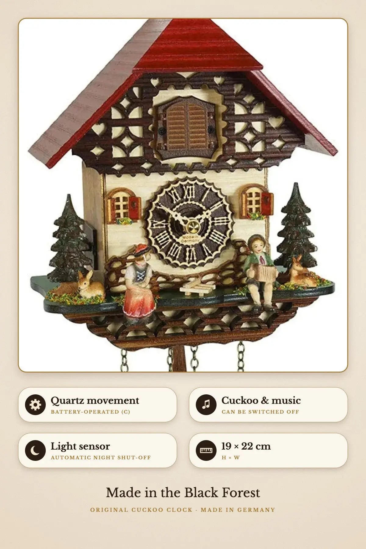 Black Forest house quartz clock – light sensor, 19 × 22 cm | Montag Steins & Clocks